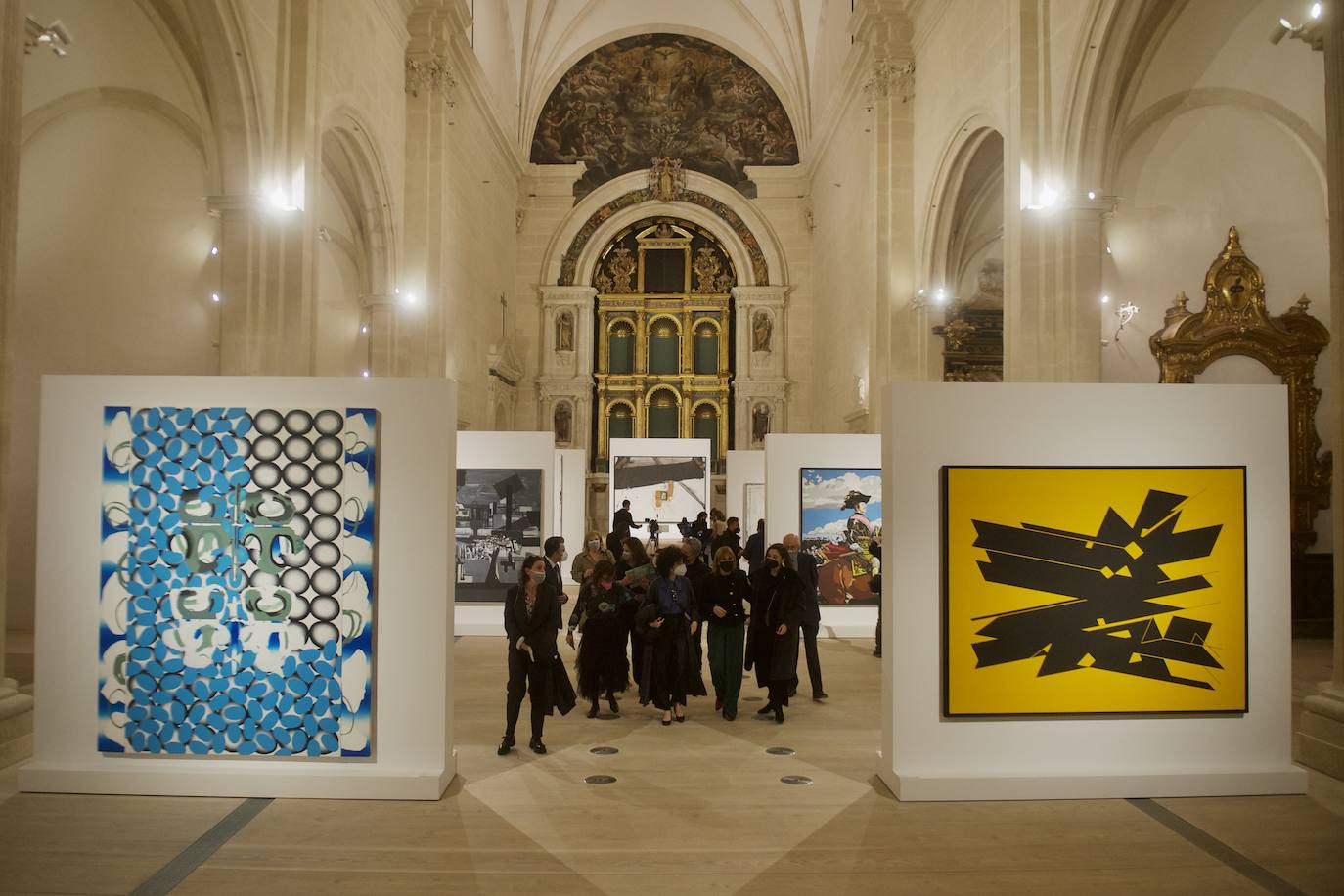 Fotos: La exposición &#039;Atlas, coordenadas e identidades&#039; reúne en San Esteban obras maestras de la pintura del siglo XX