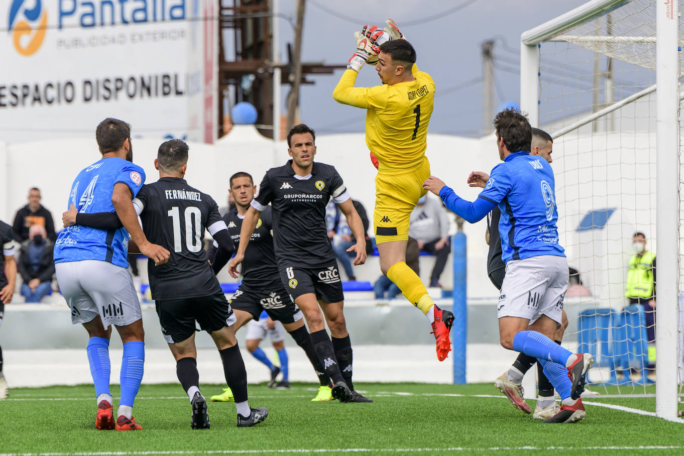 Fotos: Ackerman salva un punto para el Mar Menor ante un ineficaz Hércules