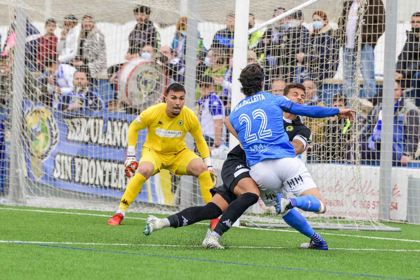 Fotos: Ackerman salva un punto para el Mar Menor ante un ineficaz Hércules