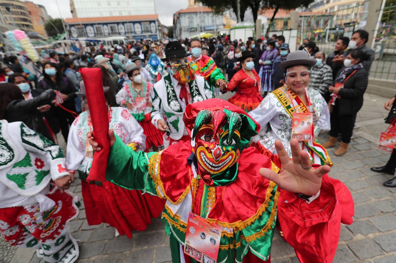 Fotos: Un beso y una vacuna para el Pepino