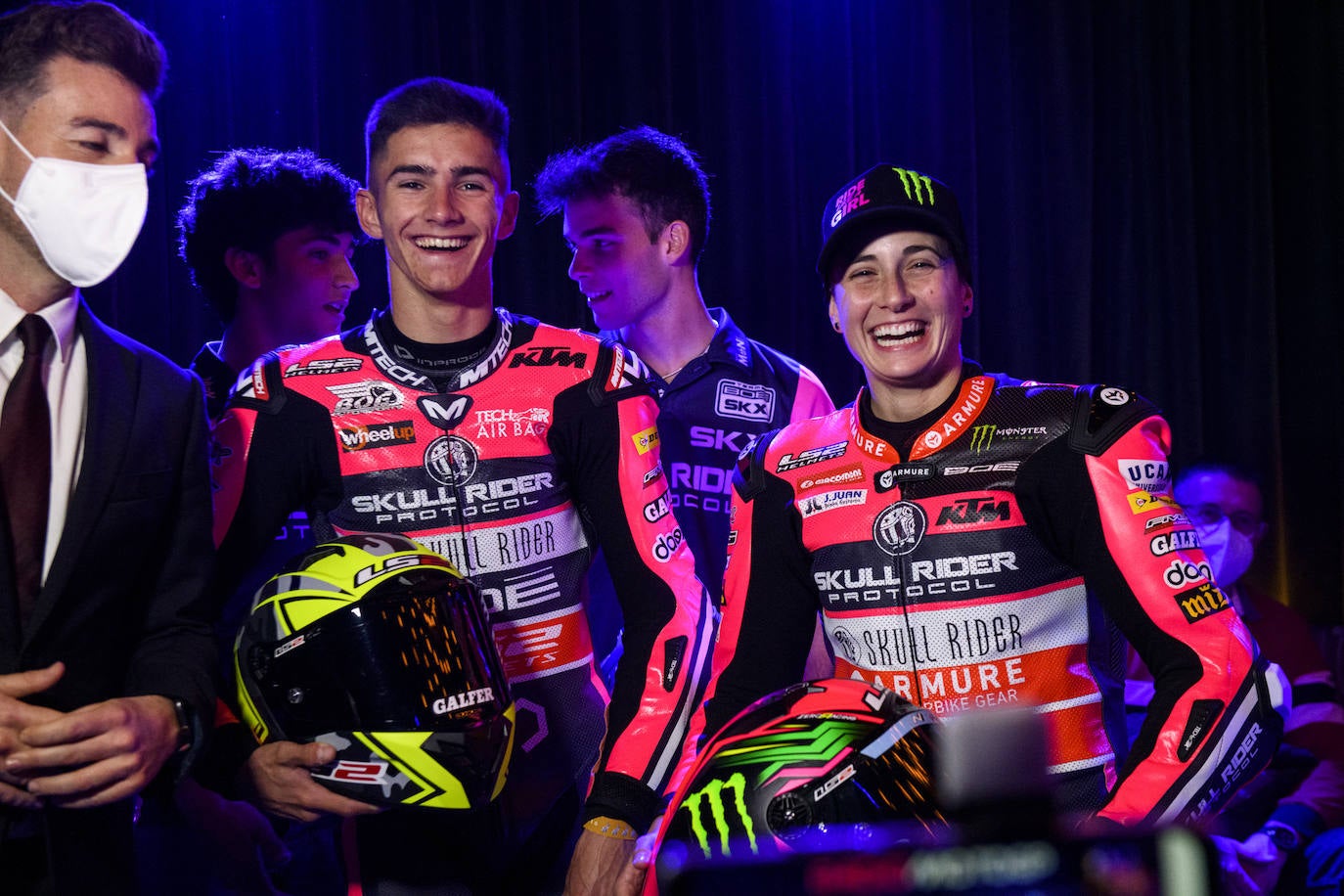 Fotos: El equipo BOÉ SKX presenta en Murcia su nuevo proyecto con Ana Carrasco