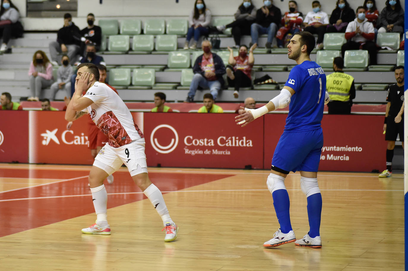 Fotos: La victoria de ElPozo, en imágenes