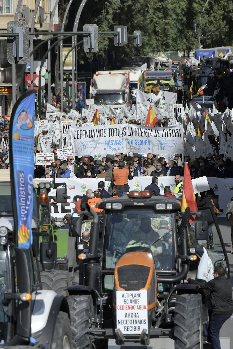 Fotos: Los agricultores salen a la calle en Murcia por la mejora del sector