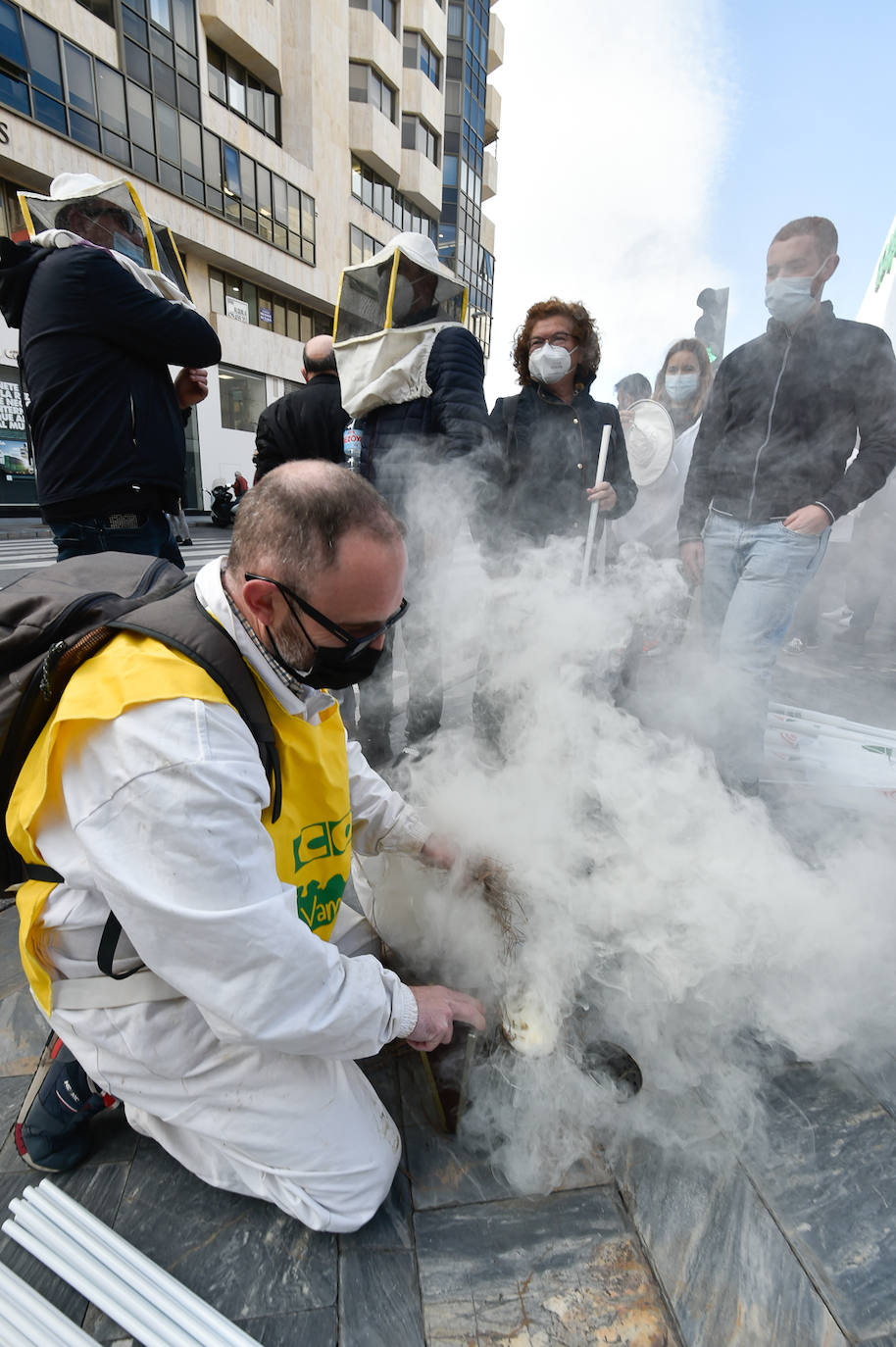 Fotos: Los agricultores salen a la calle en Murcia por la mejora del sector