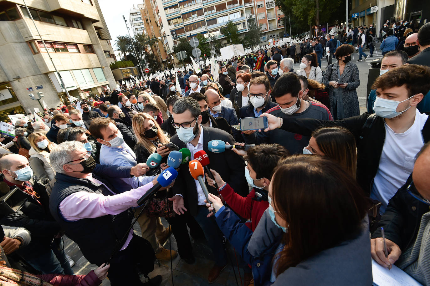 Fotos: Los agricultores salen a la calle en Murcia por la mejora del sector