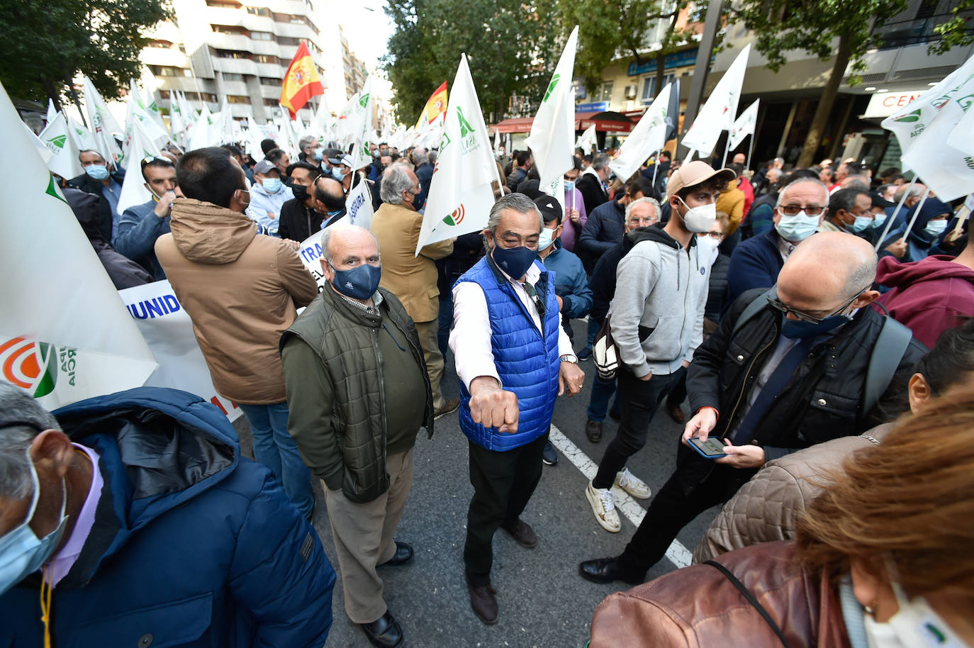 Fotos: Los agricultores salen a la calle en Murcia por la mejora del sector