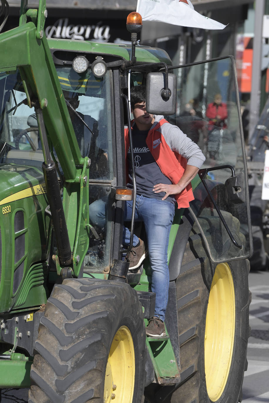 Fotos: Más de 500 tractores y camiones toman este miércoles Murcia en la manifestación del campo