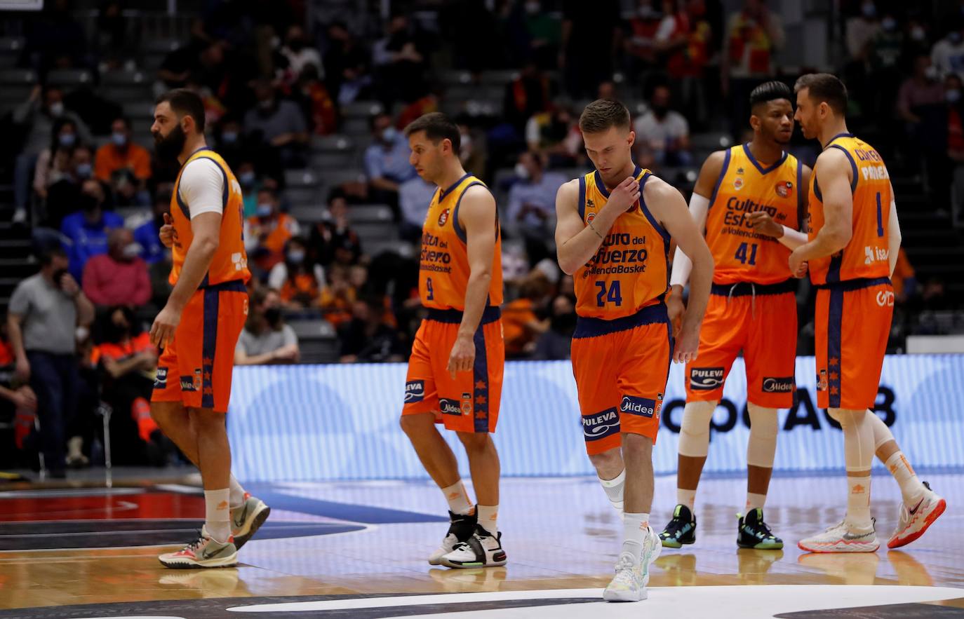 Fotos: La victoria del UCAM Murcia contra el Valencia Basket, en imágenes