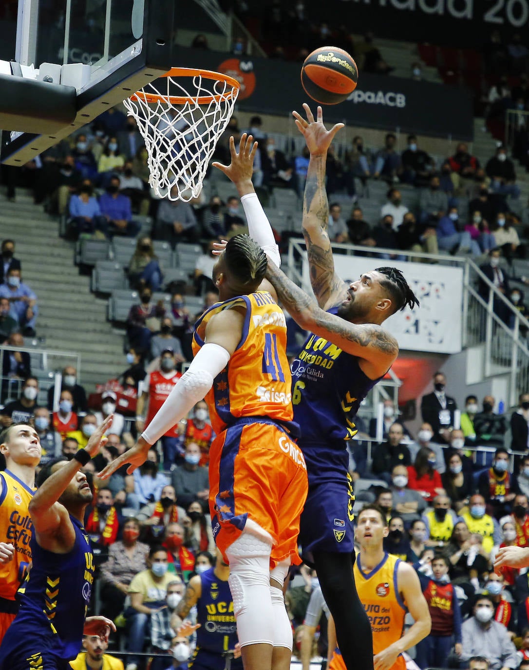 Fotos: La victoria del UCAM Murcia contra el Valencia Basket, en imágenes