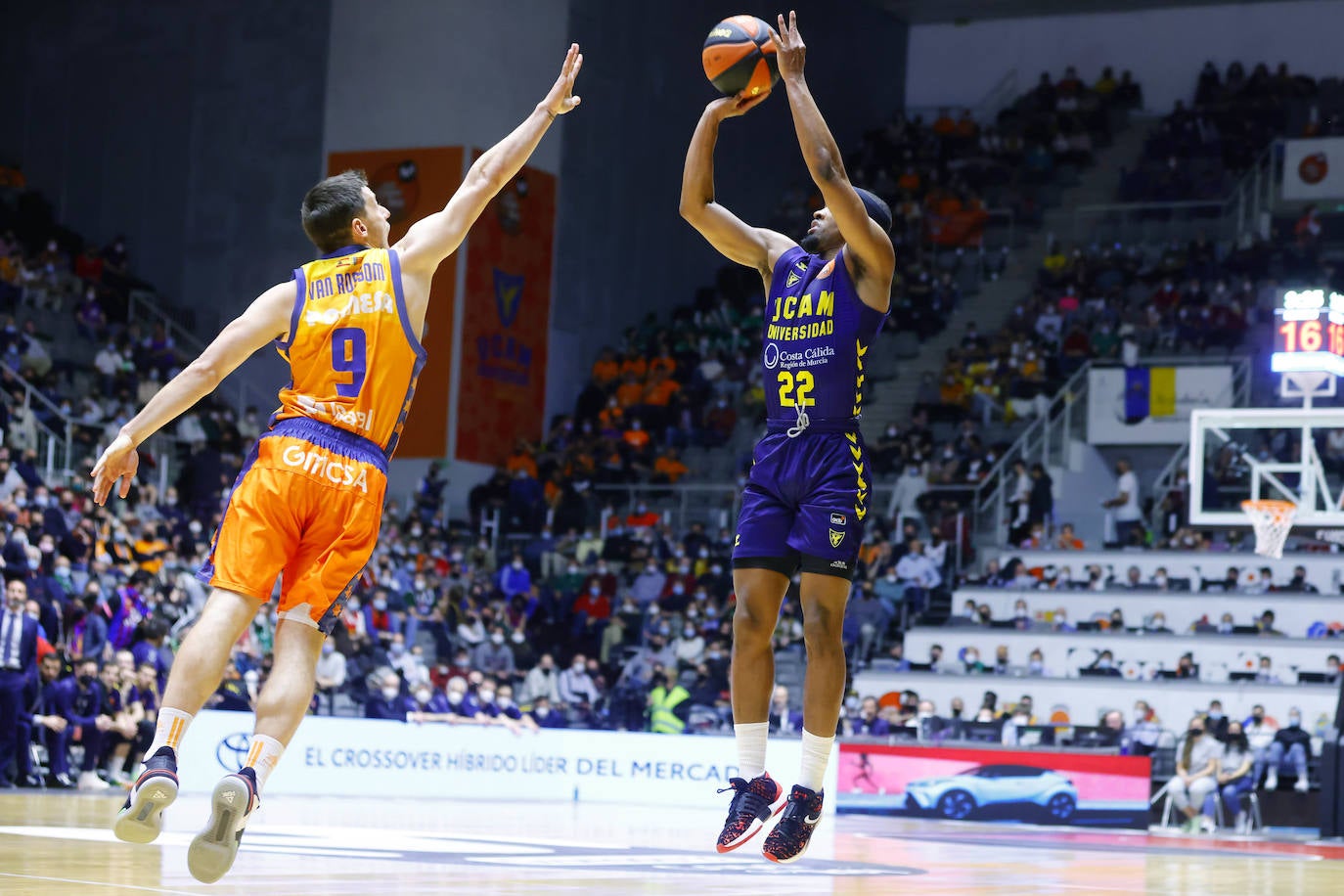 Fotos: La victoria del UCAM Murcia contra el Valencia Basket, en imágenes