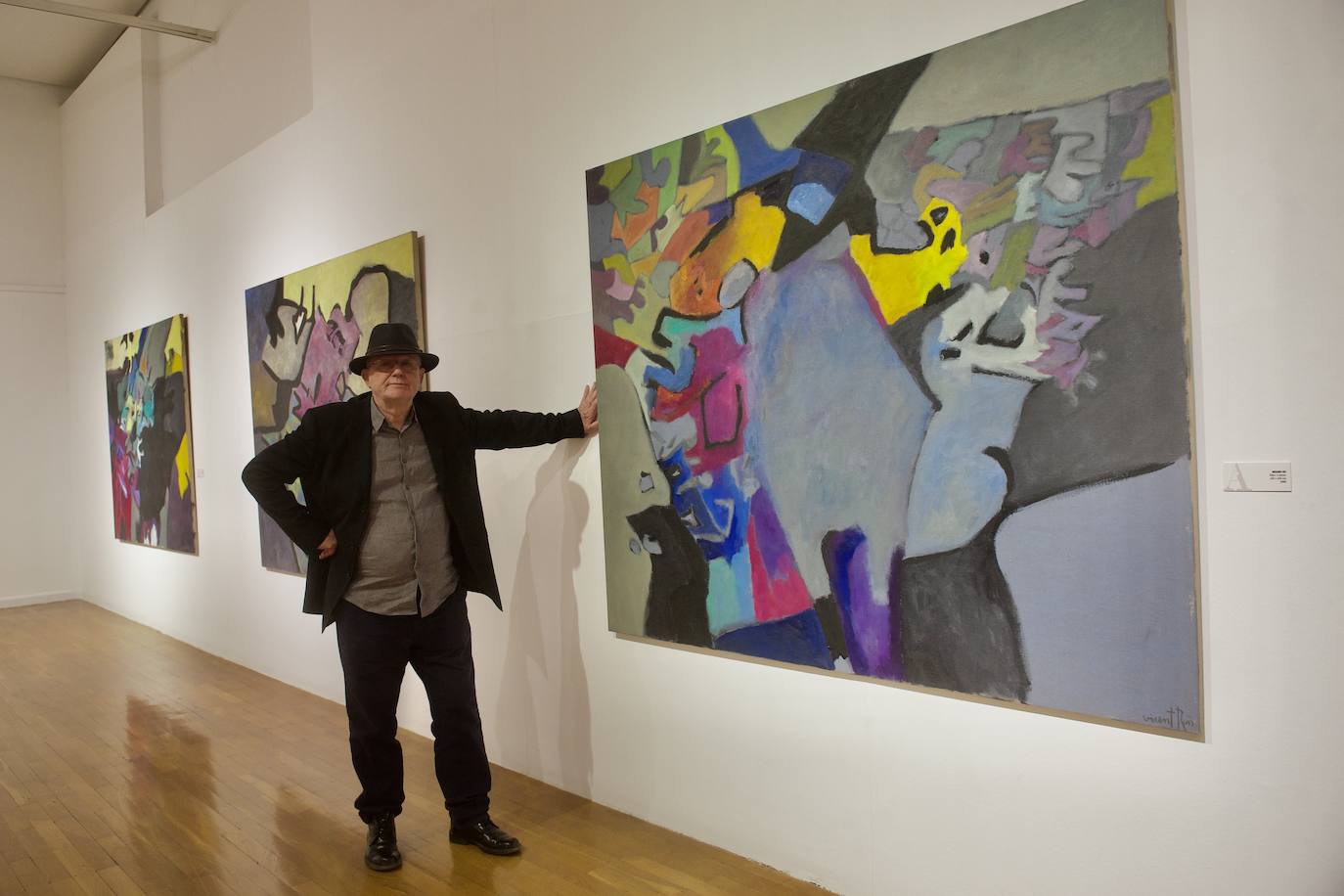 Fotos: Exposición de Vicente Ruiz en el Almudí de Murcia