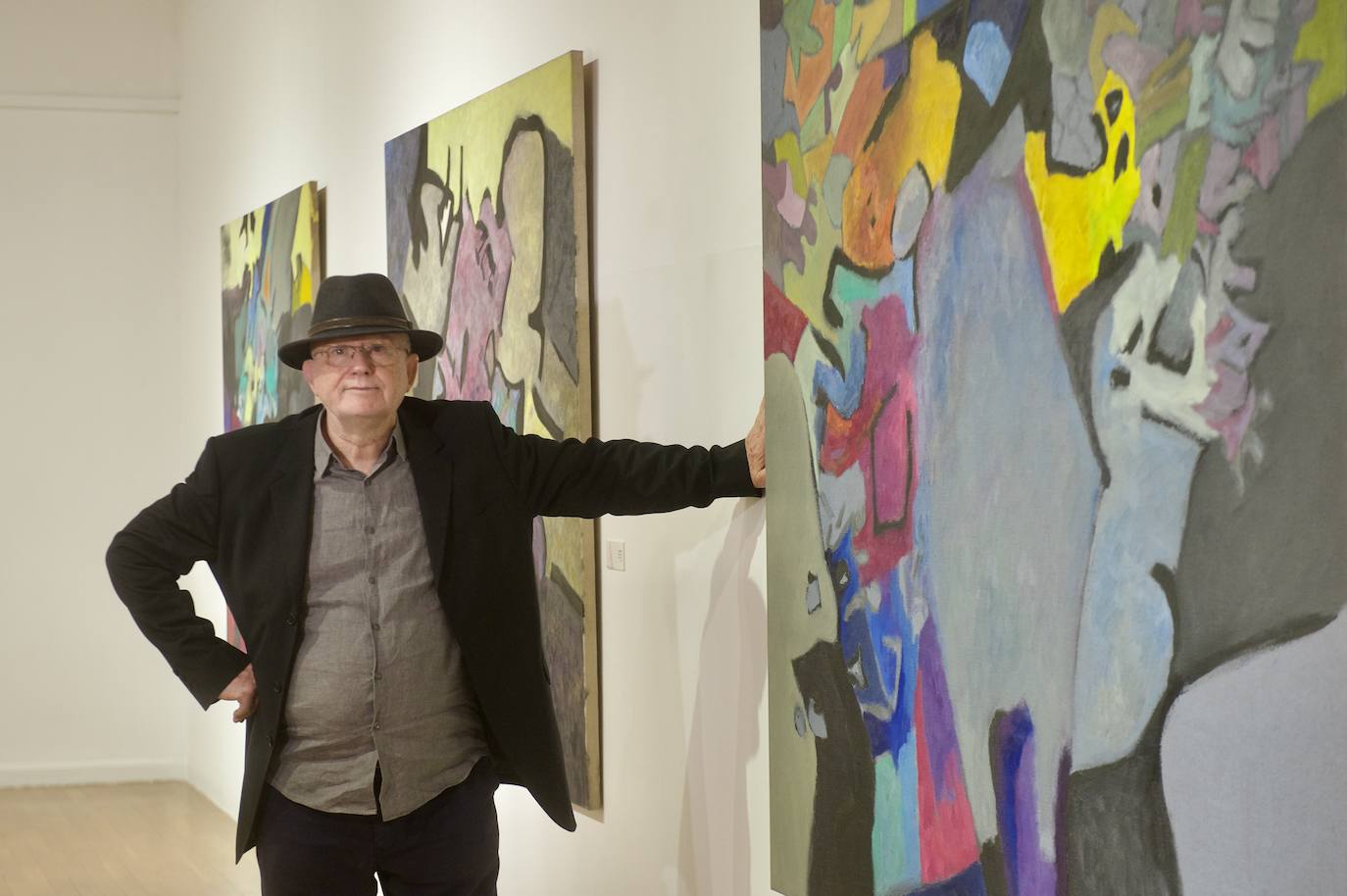 Fotos: Exposición de Vicente Ruiz en el Almudí de Murcia