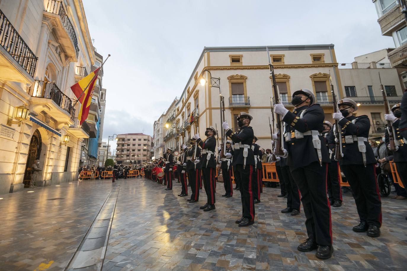 Fotos: Infantería de Marina anticipa la Semana Santa en Cartagena con su piquete