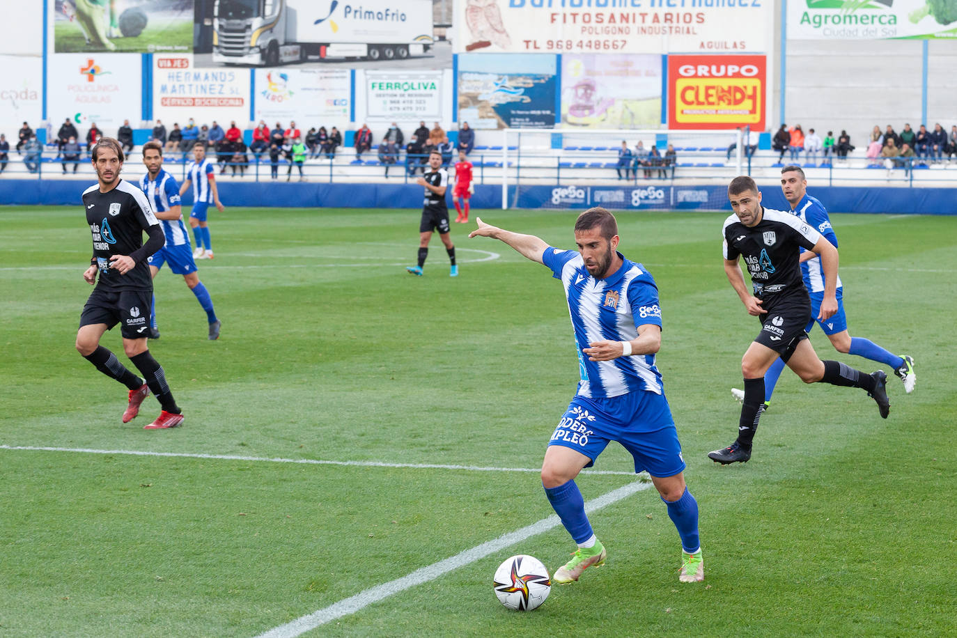 Fotos: El Águilas despierta contra el Mar Menor