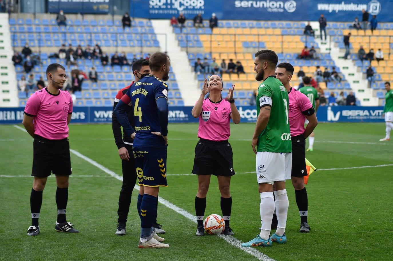 Fotos: La derrota del UCAM contra el San Fernando, en imágenes