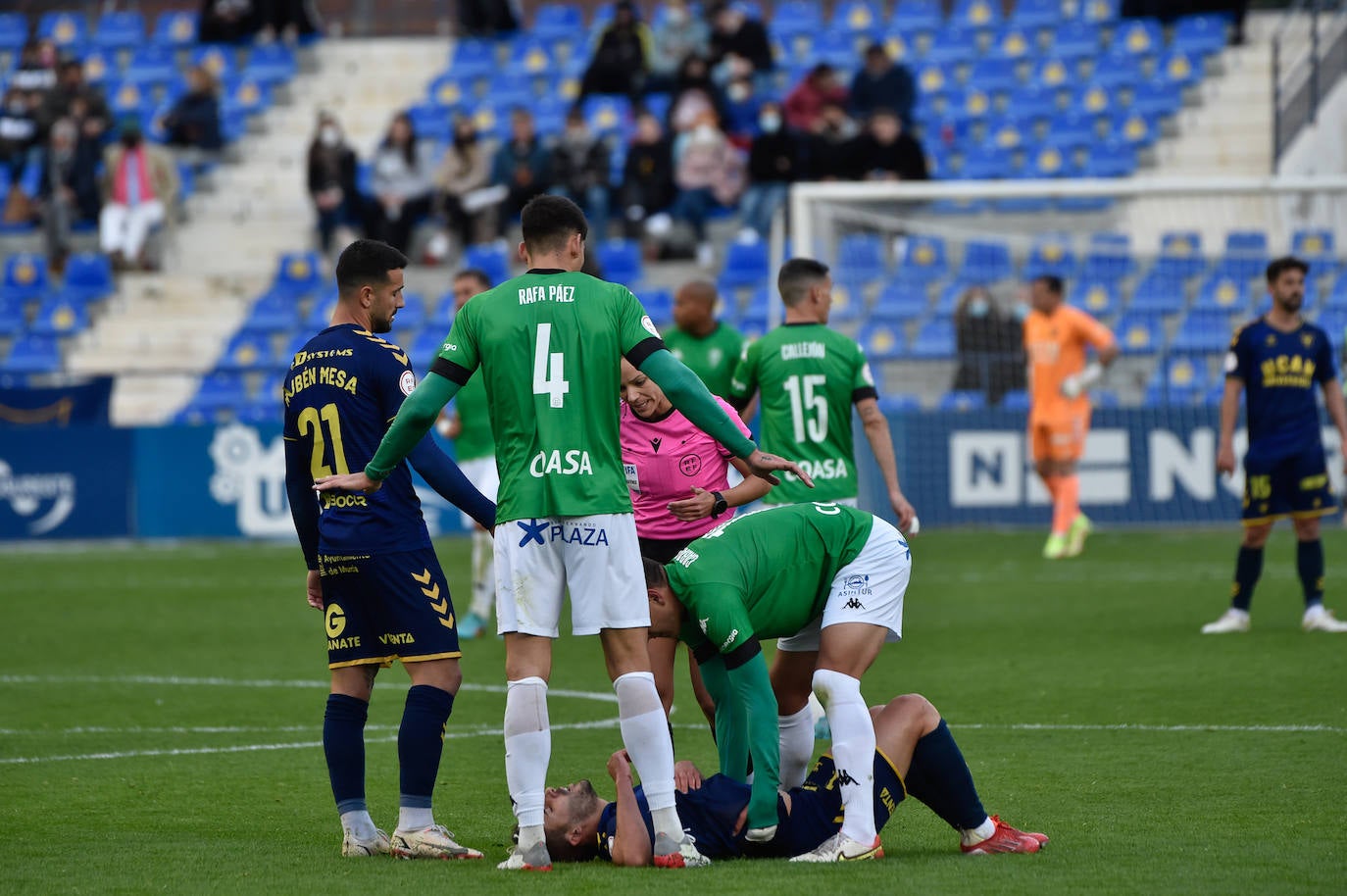 Fotos: La derrota del UCAM contra el San Fernando, en imágenes