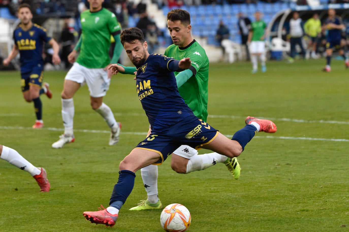 Fotos: La derrota del UCAM contra el San Fernando, en imágenes