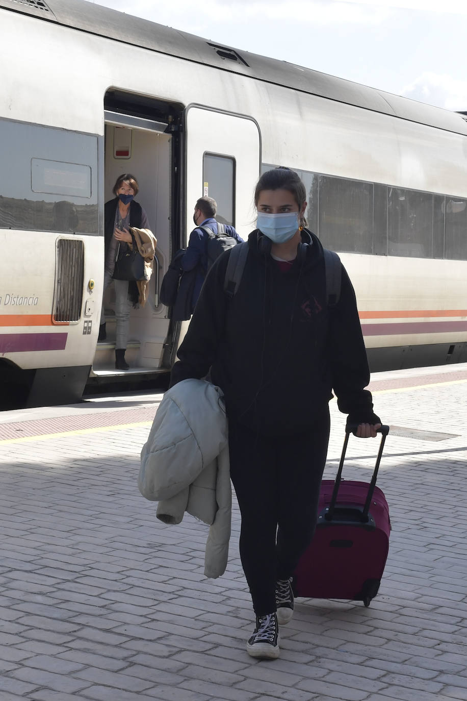 Fotos: Estreno en Archena con trenes casi vacíos