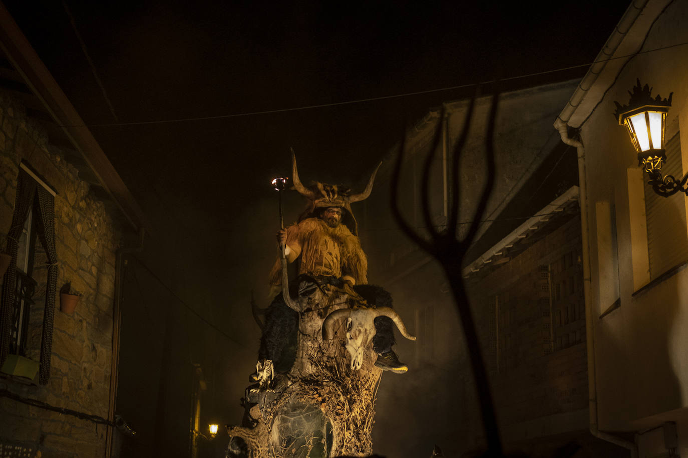 Fotos: Laza recupera las hormigas rabiosas