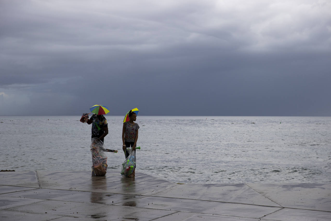 Fotos: Colorido y entusiasmo contra la lluvia