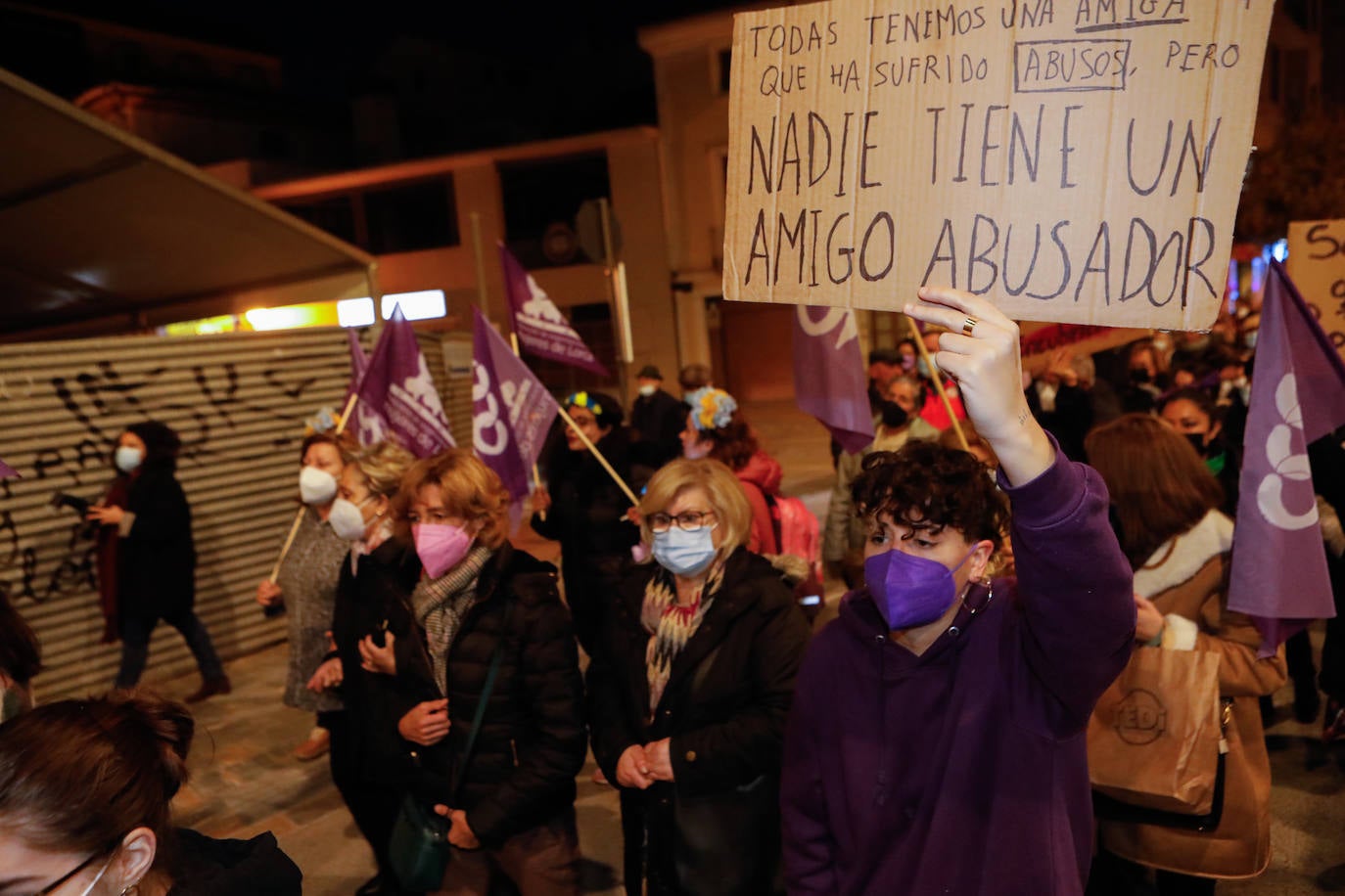 Fotos: La marcha del 8M en Lorca, en imágenes