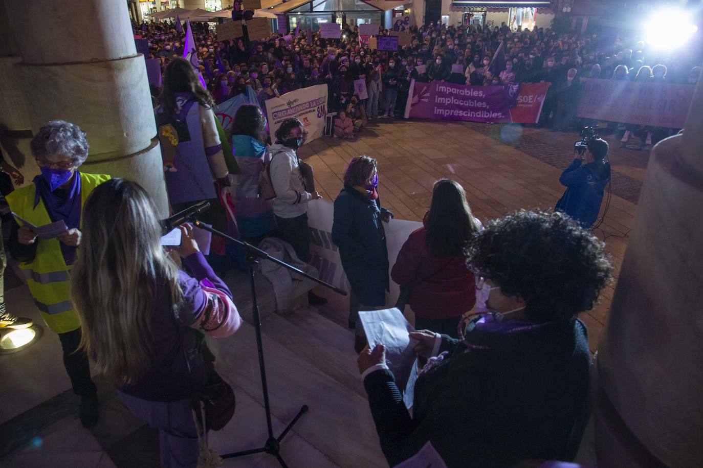 Fotos: Las mujeres se manifiestan en Cartagena