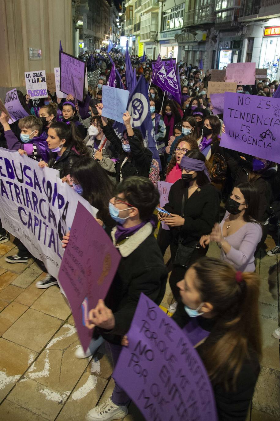 Fotos: Las mujeres se manifiestan en Cartagena