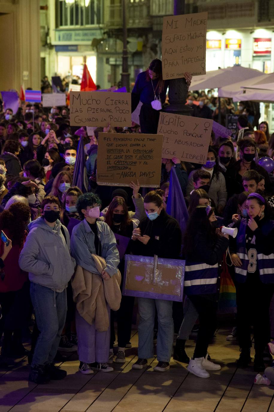 Fotos: Las mujeres se manifiestan en Cartagena