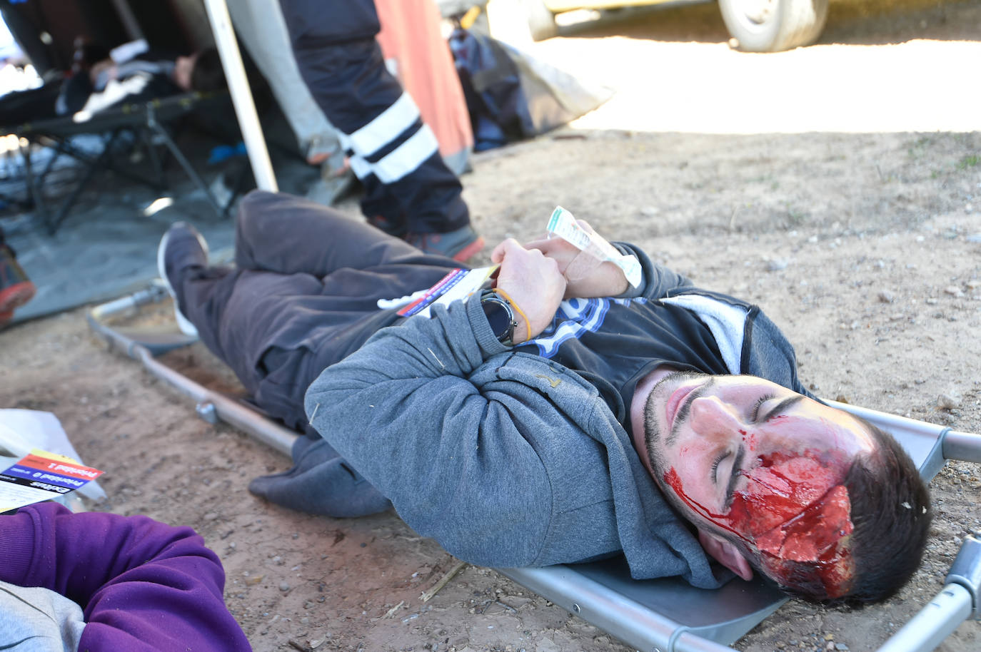 Fotos: Simulacro de accidente aéreo en Corvera para coordinar los servicios implicados en la emergencia