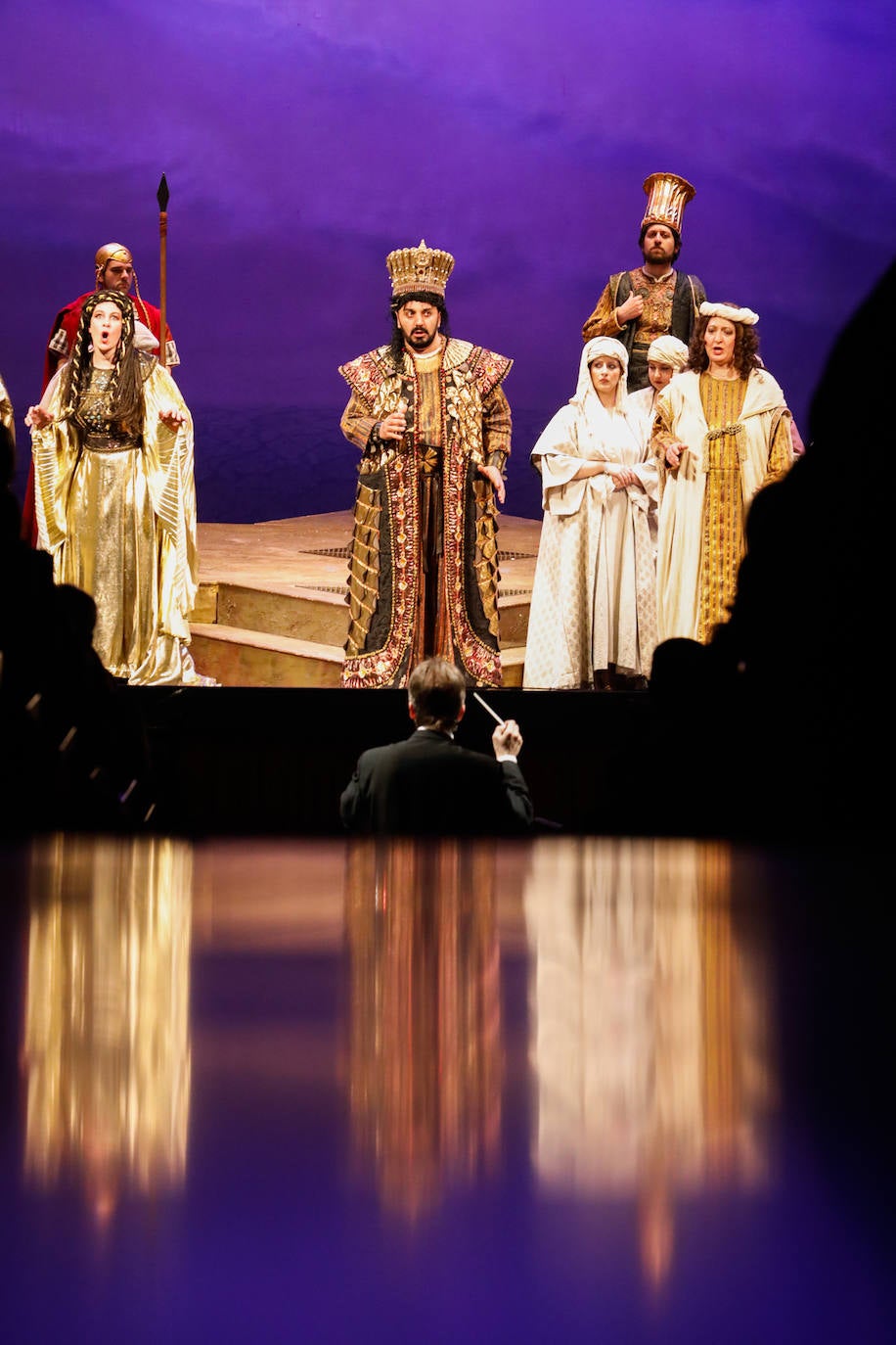 Fotos: Homenaje a Ucrania en el aniversario de &#039;Nabucco&#039; en el teatro Guerra de Lorca