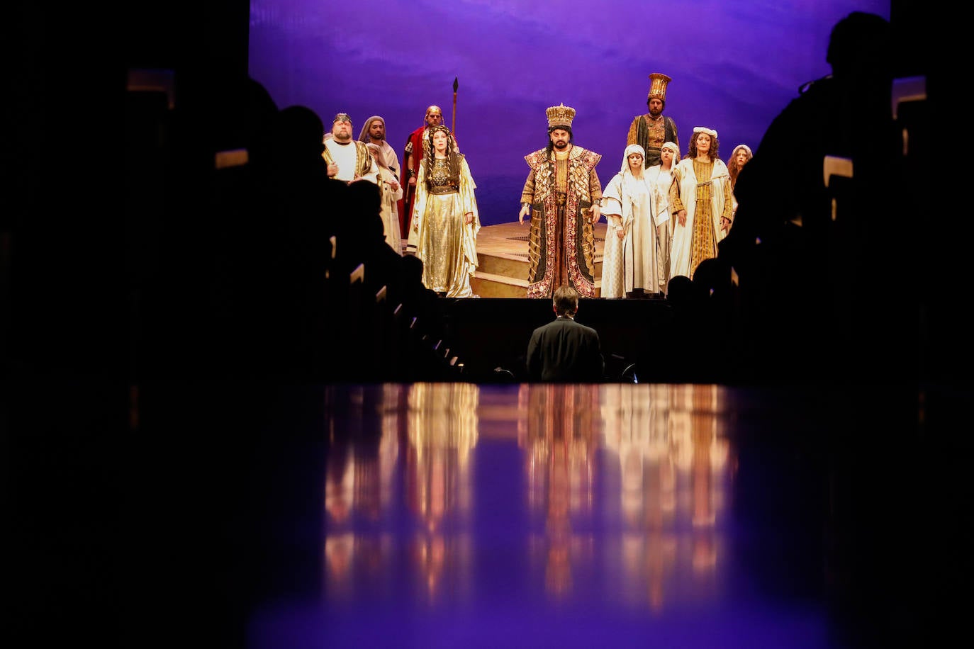 Fotos: Homenaje a Ucrania en el aniversario de &#039;Nabucco&#039; en el teatro Guerra de Lorca