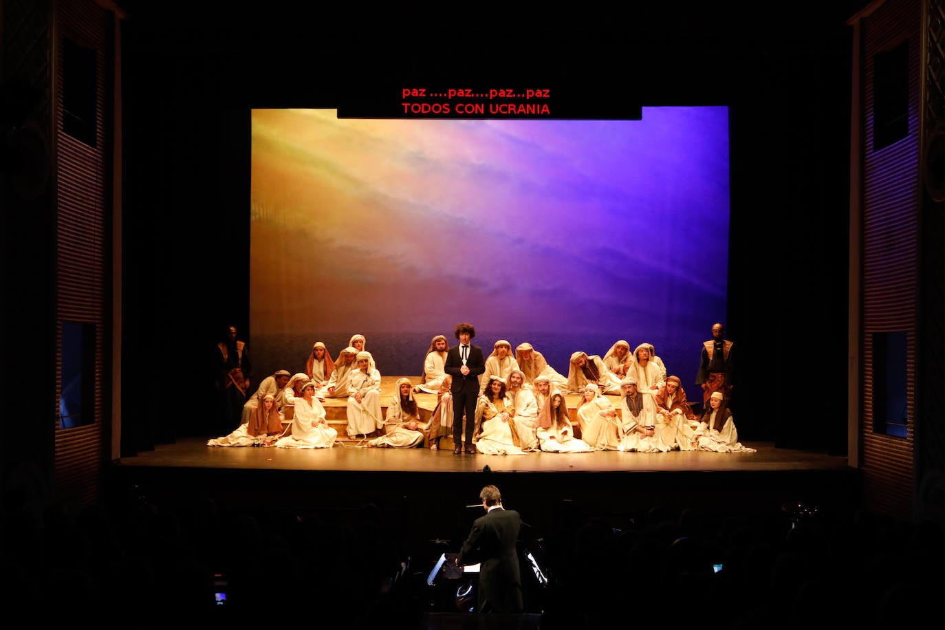 Fotos: Homenaje a Ucrania en el aniversario de &#039;Nabucco&#039; en el teatro Guerra de Lorca