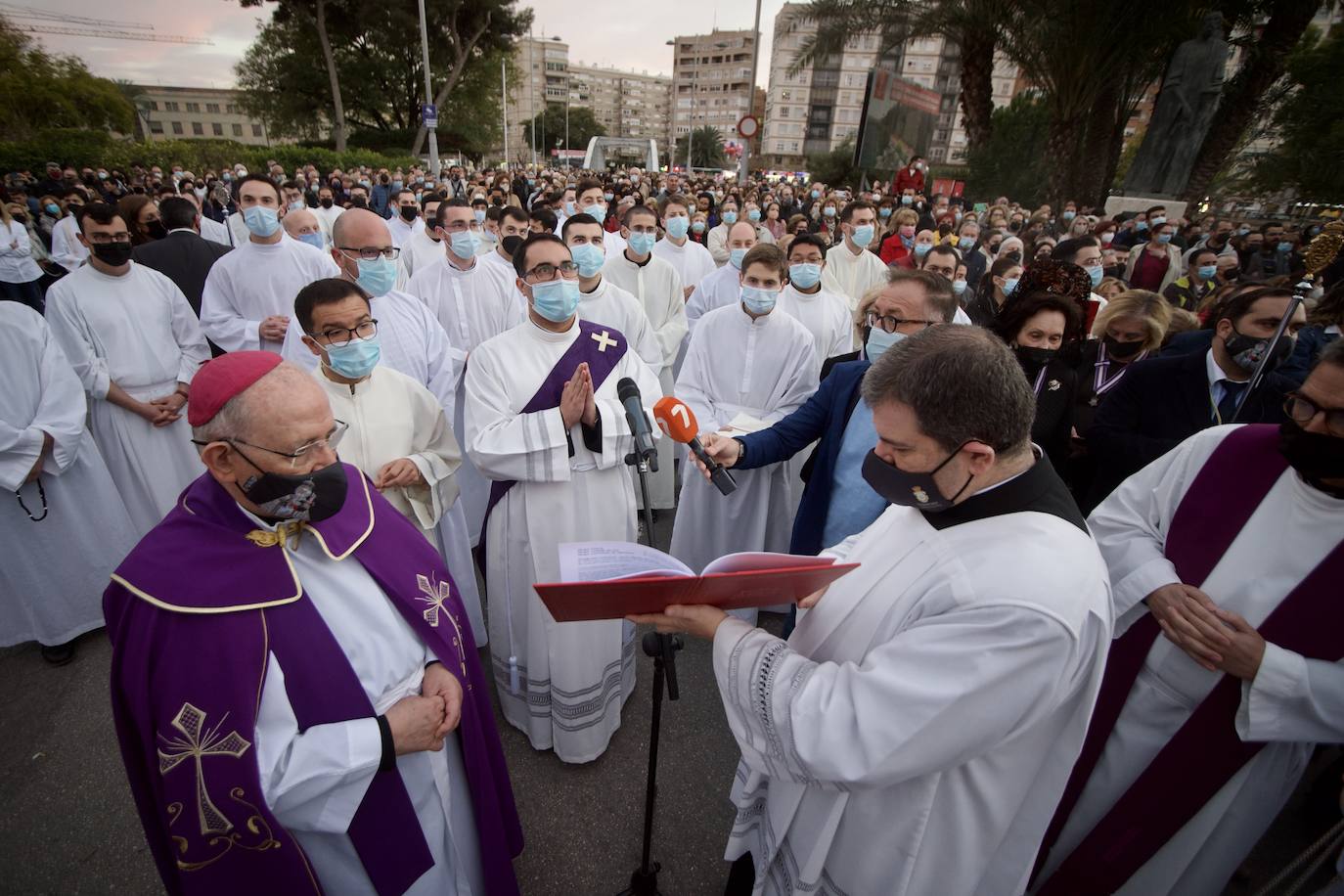 Fotos: Una procesión para la historia de Murcia el día en que la Morenica no pudo bajar del santuario
