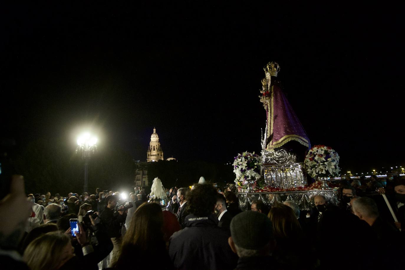 Fotos: Una procesión para la historia de Murcia el día en que la Morenica no pudo bajar del santuario