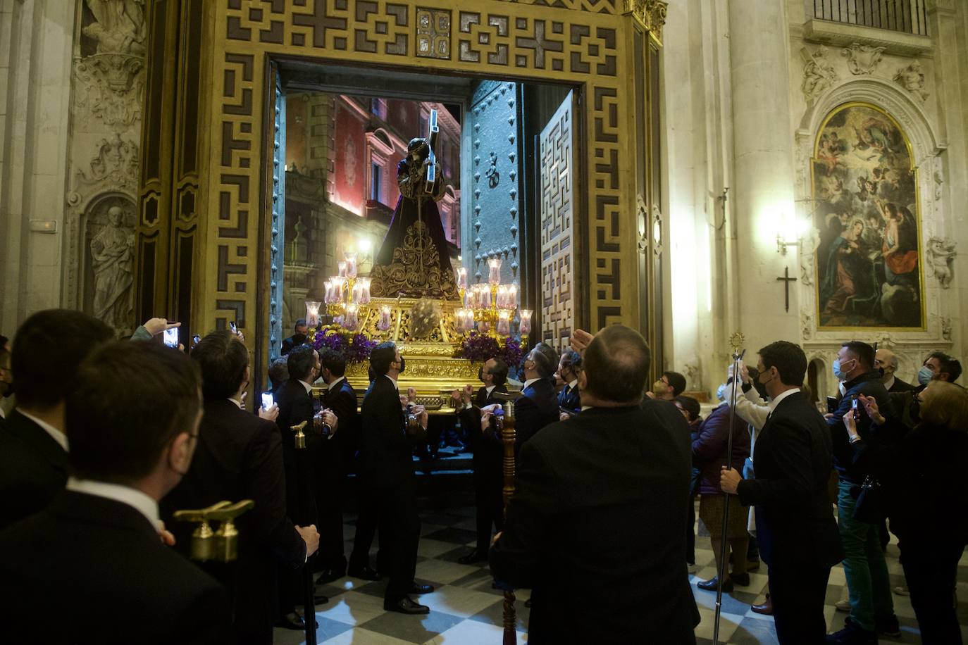 Fotos: Una procesión para la historia de Murcia el día en que la Morenica no pudo bajar del santuario