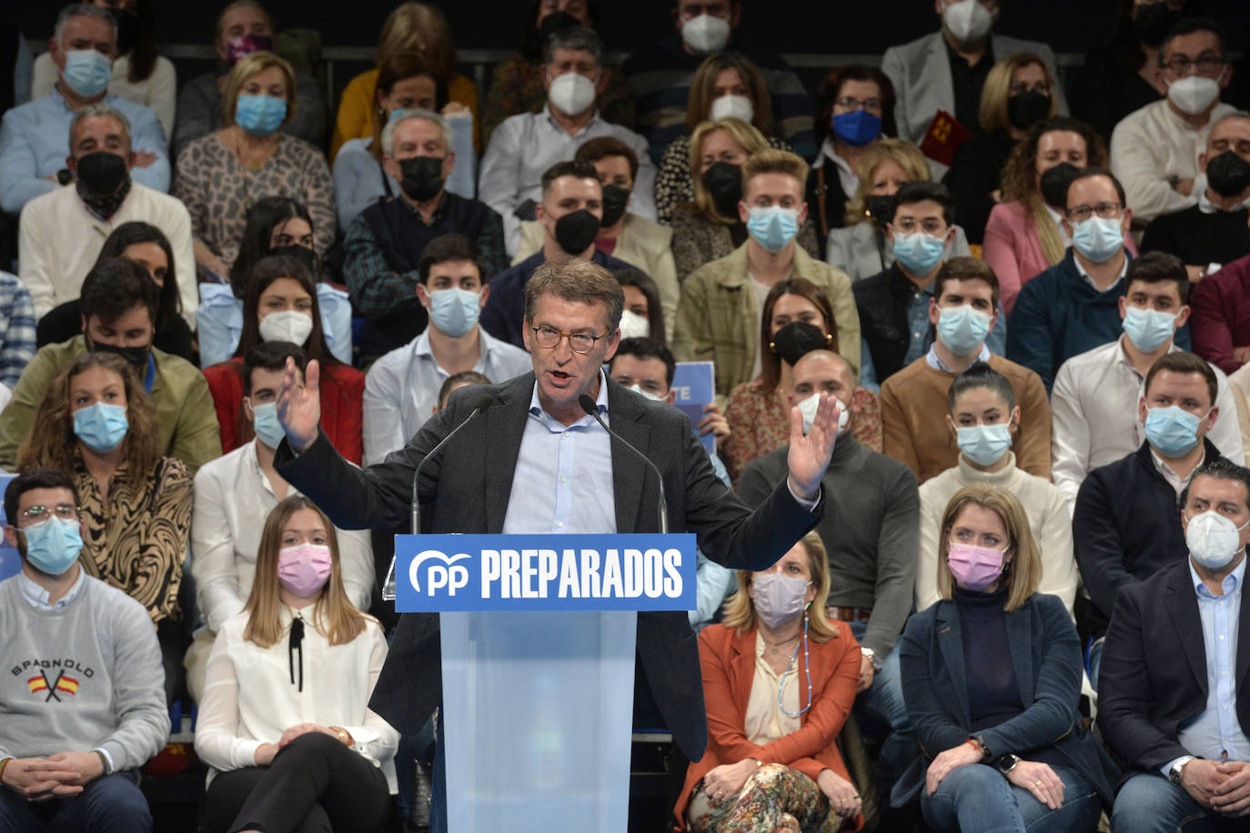 Fotos: Las imágenes del acto de Feijóo en el Teatro Circo de Murcia