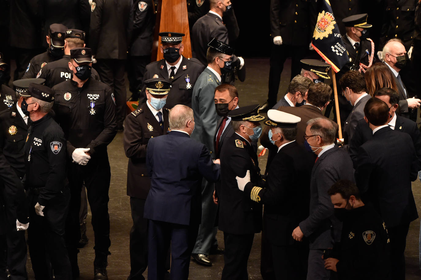 Fotos: Acto institucional del Día de San Patricio en el Teatro Romea de Murcia