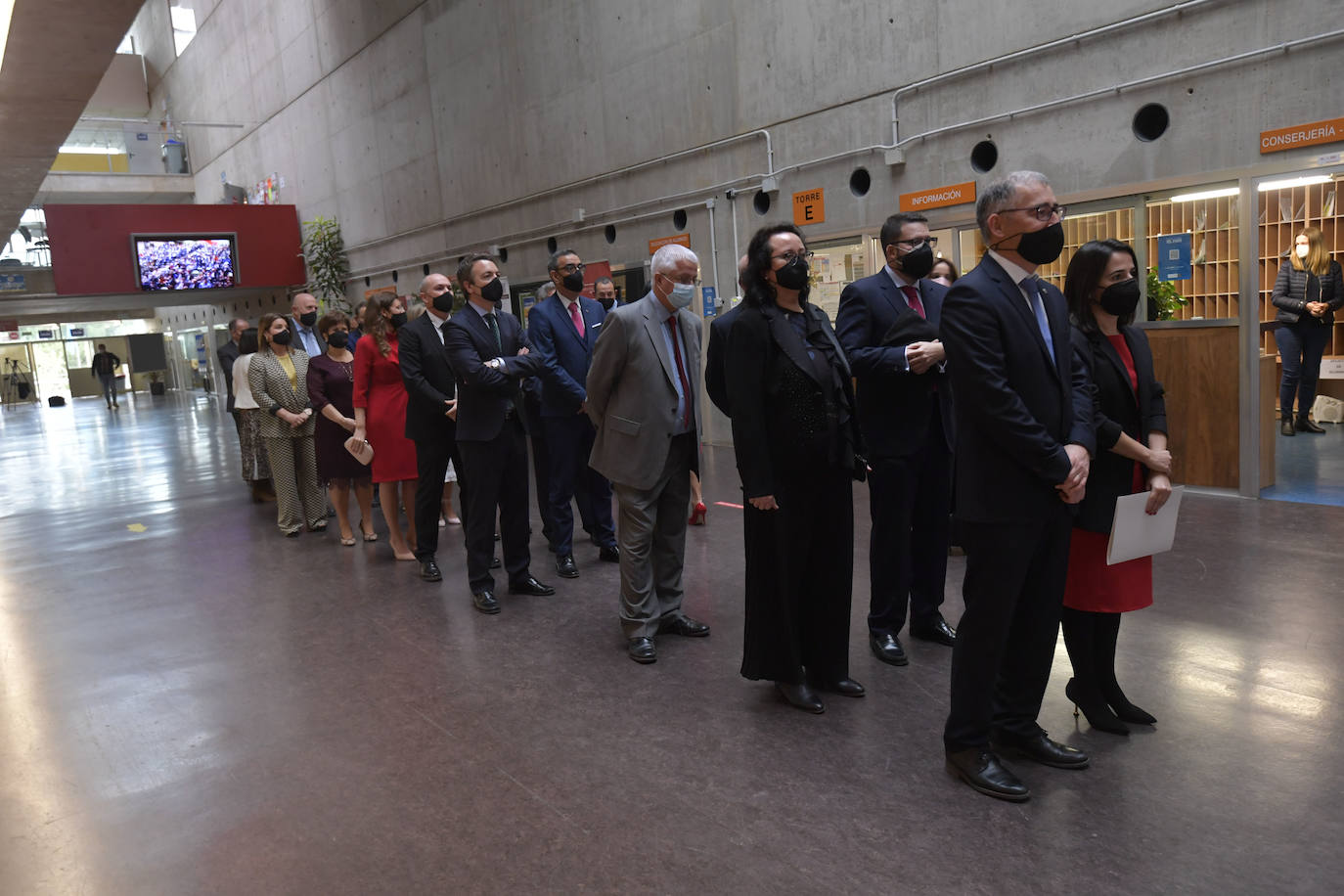 Fotos: La toma de posesión de Luján como rector de la UMU, en imágenes