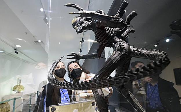 Del Museo Alien de Barcelona. En la colección de Luis Nostromo hay más de 100 réplicas de objetos de la película, y también originales.