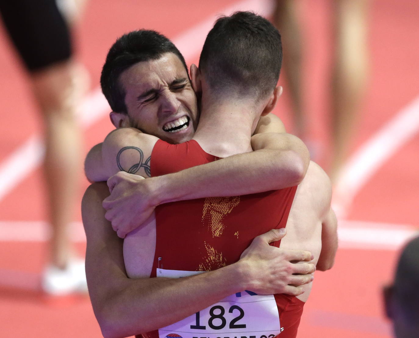 Fotos: El oro de Mariano García en el Mundial de Belgrado de 800 m en pista cubierta