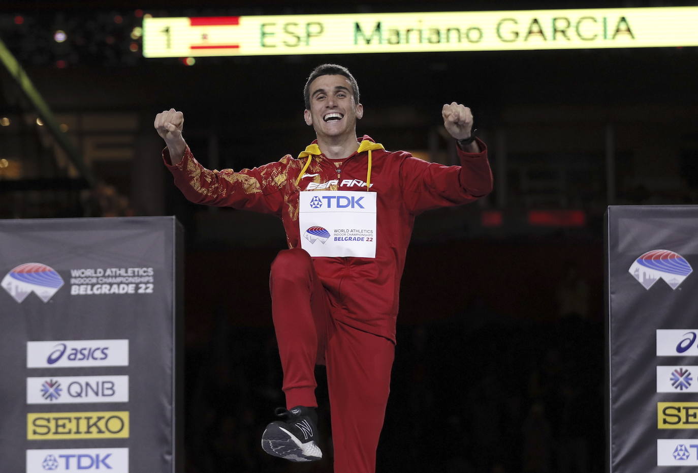 Fotos: El oro de Mariano García en el Mundial de Belgrado de 800 m en pista cubierta