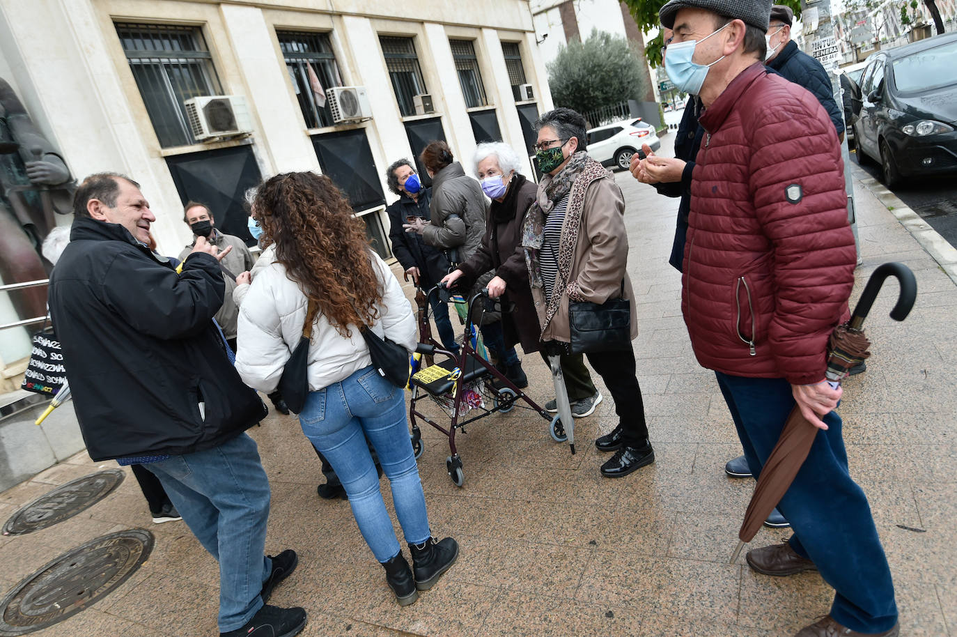 Fotos: Arranca el juicio contra los jóvenes acusados de causar daños en las vías del tren a su paso por Murcia