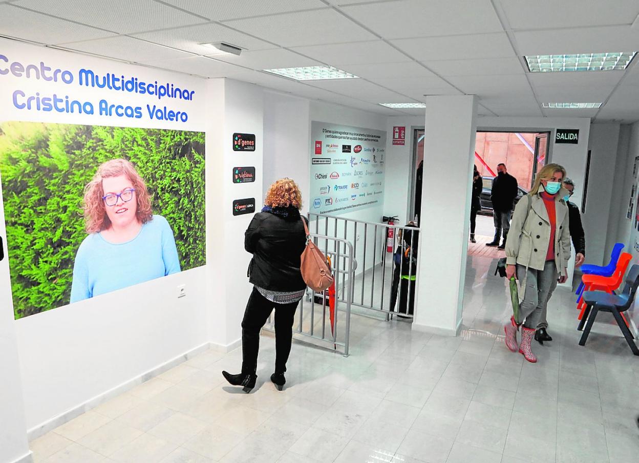 Centro multidisciplinar de atención a personas con enfermedades raras inaugurado ayer. 