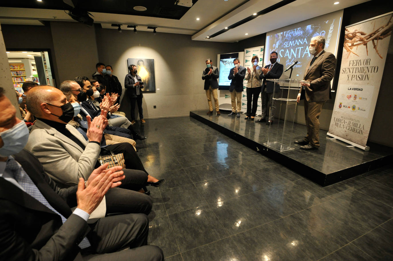 Fotos: La inauguración de la exposición de la Semana Santa, en imágenes