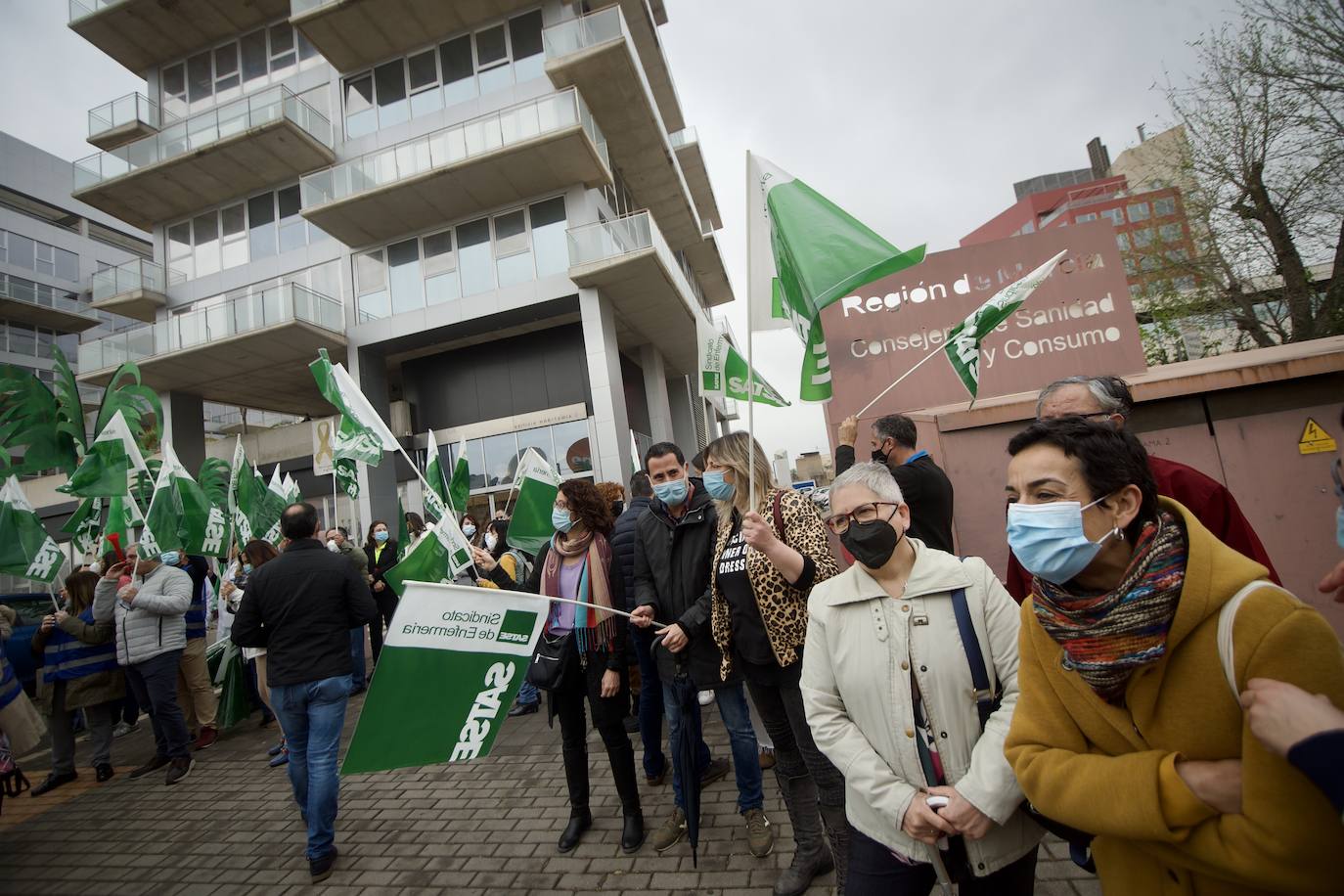 Fotos: Concentración de Satse contra los recortes en los refuerzos Covid