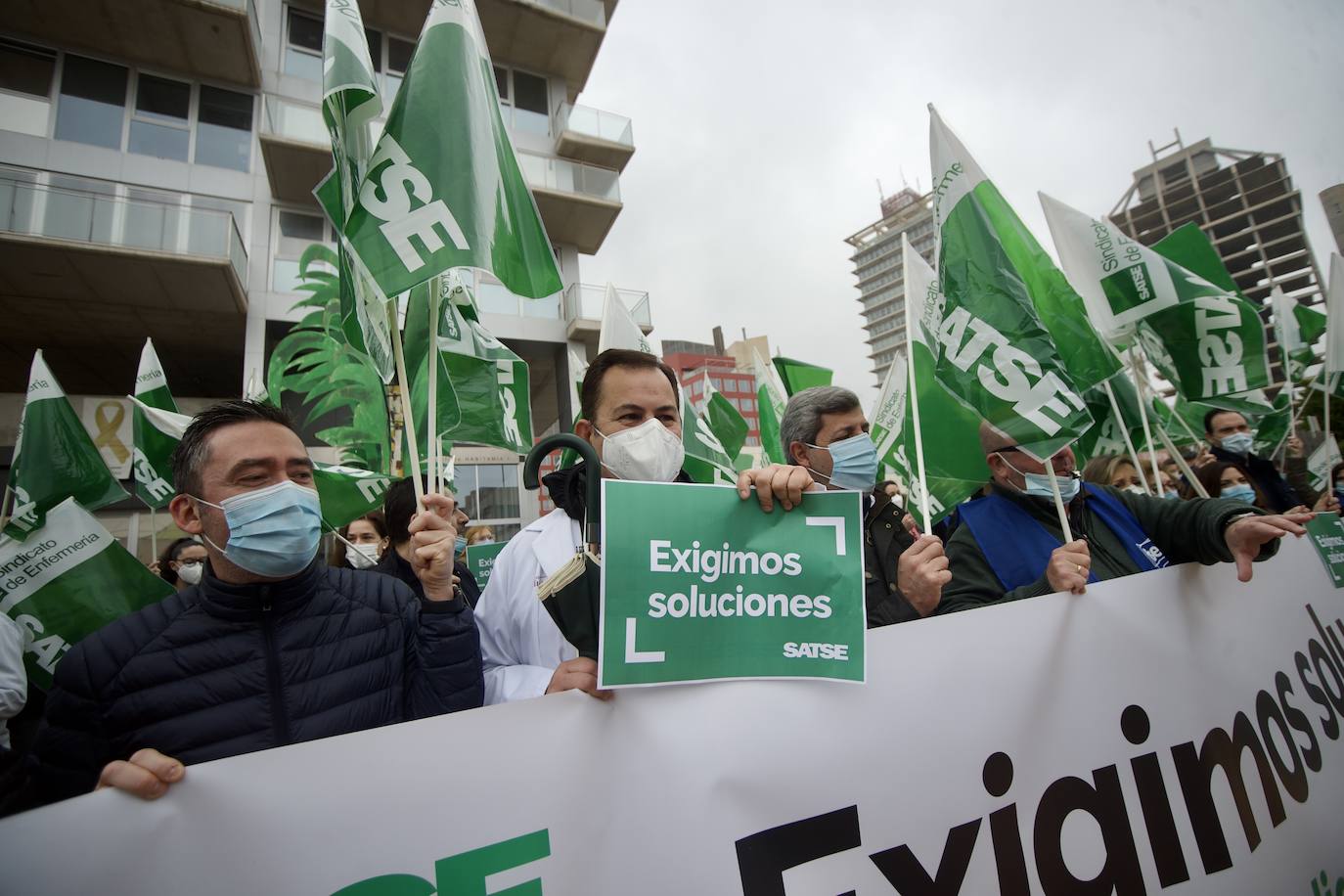 Fotos: Concentración de Satse contra los recortes en los refuerzos Covid