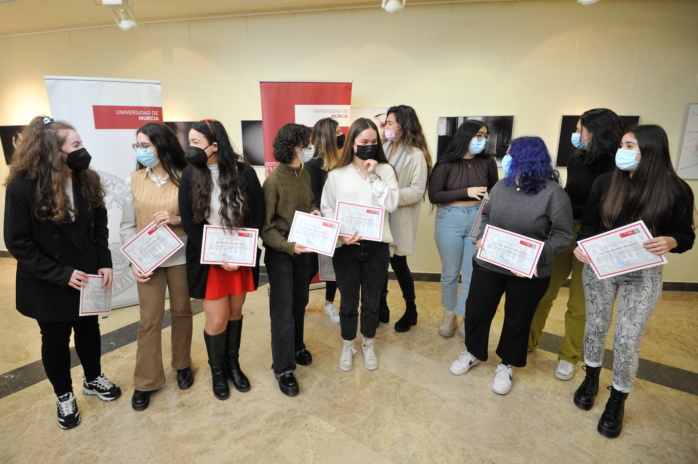 Fotos: Veinticinco alumnas de la UMU reciben las becas &#039;Piedad de la Cierva&#039;