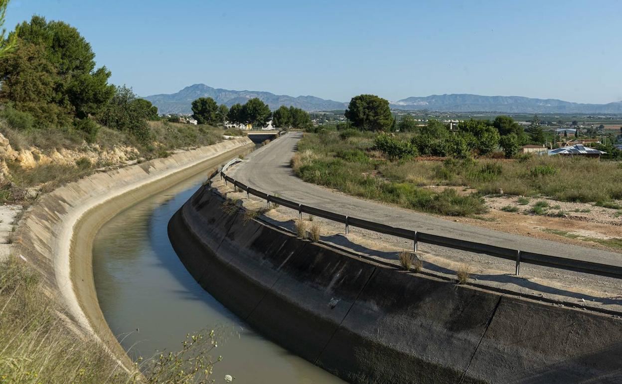 El Trasvase Tajo-Segura, a su paso por Santomera.