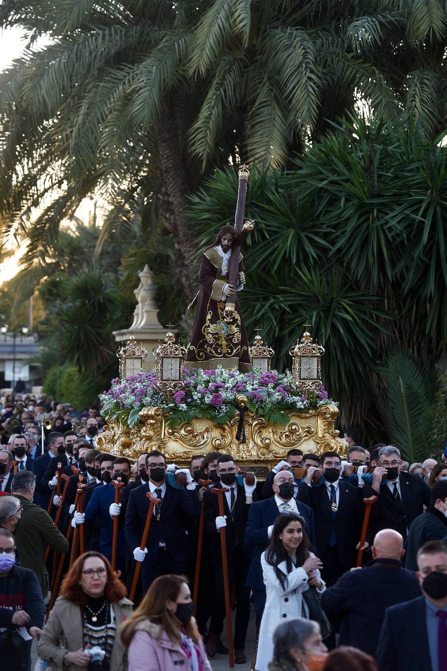 Fotos: La Verónica, en su 25 aniversario, acompaña al Jesús del Gran Poder