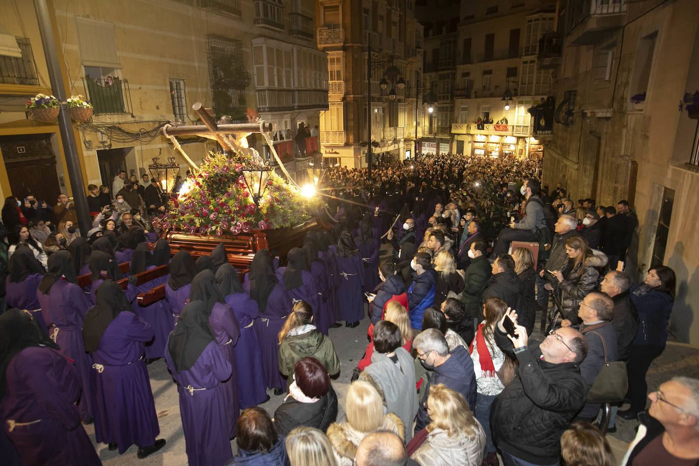 Fotos: Madrugada de emociones en Cartagena con la Cofradía del Socorro